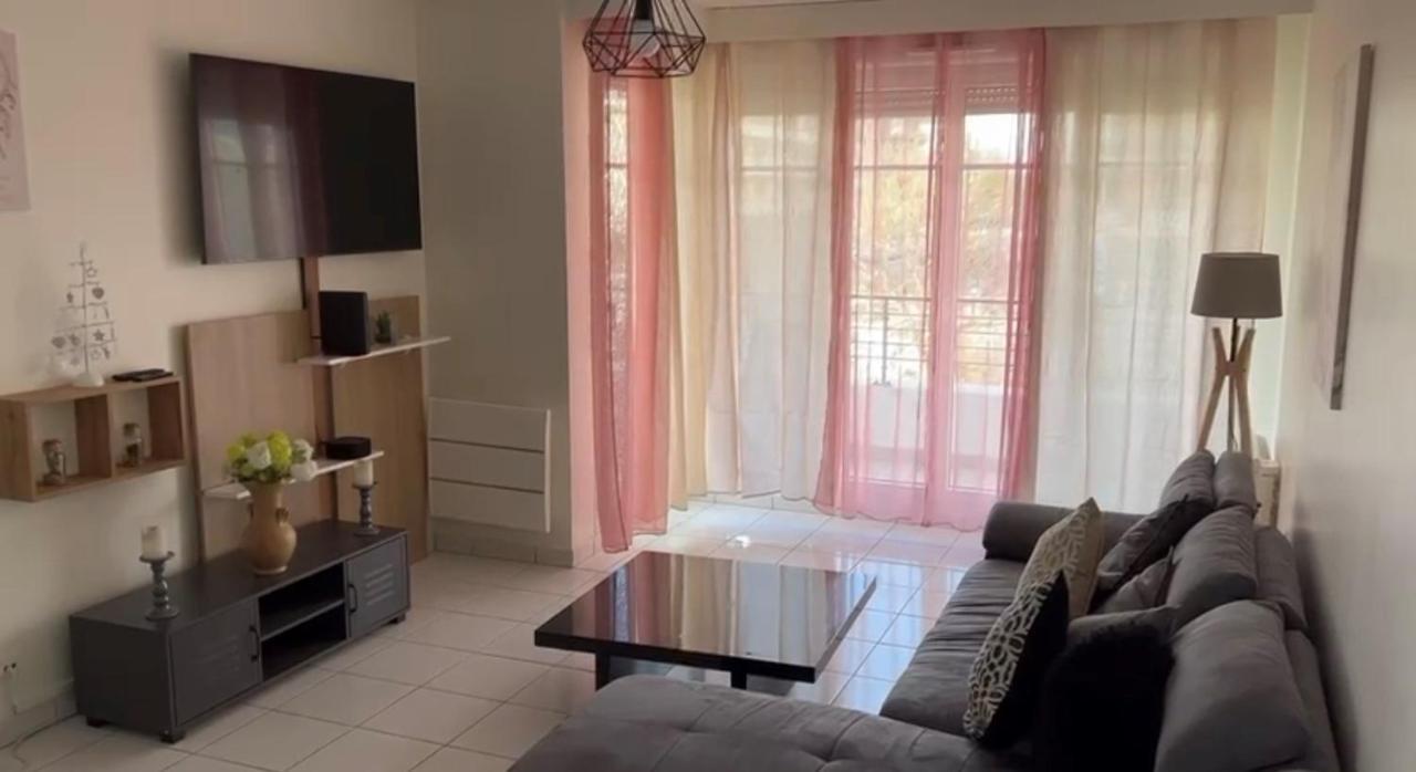 Superbe Appartement Lumineux Proche Disney モンテヴラン エクステリア 写真